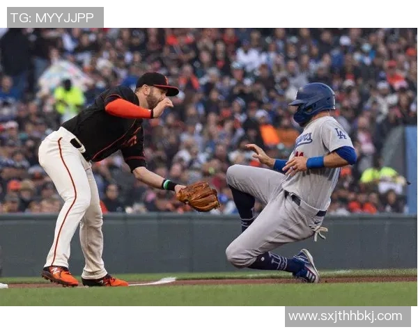 MLB精彩赛事回顾：巅峰对决与激情时刻全纪录